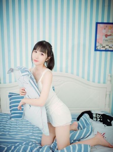欧美复古紫色头像_超清免费电视剧