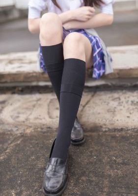 适合年轻女孩用的护肤品_国产剧日韩电影在线