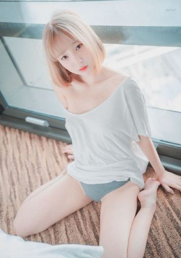 欧美男歌星卷头发_BD英语神马影院手机在线